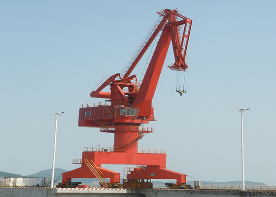 Guindaste de pórtico portal patíbulo móvel do porto de único para a manipulação do recipiente/construção naval